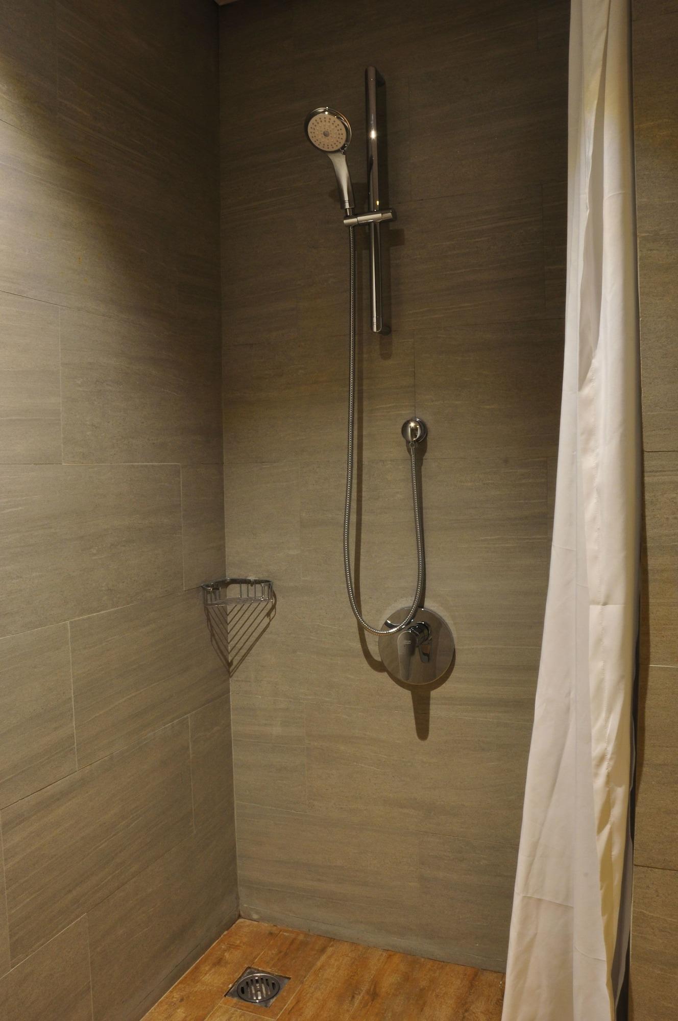 Batiqa Jababeka 3* Cikarang