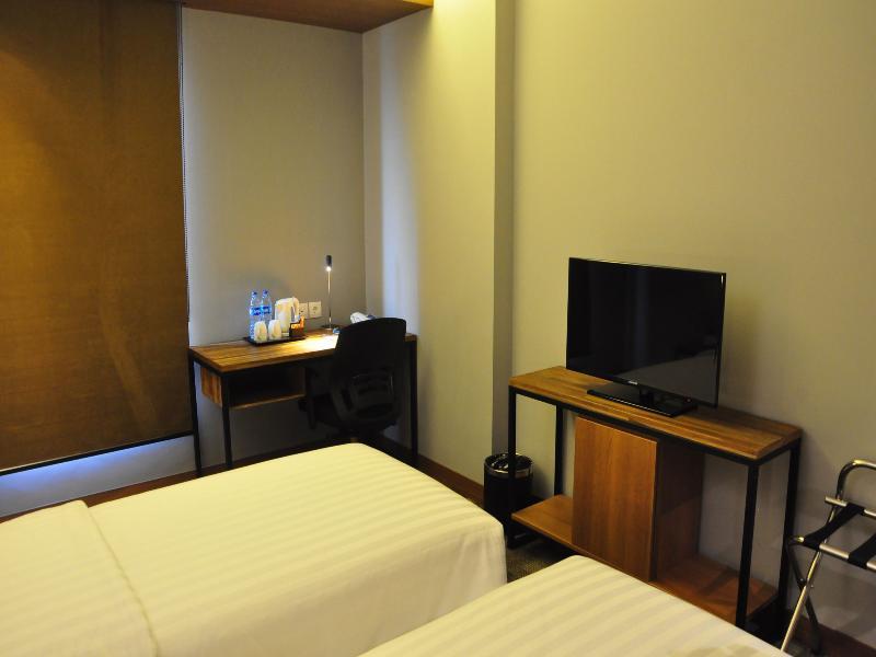 Hotel Batiqa Jababeka 3*