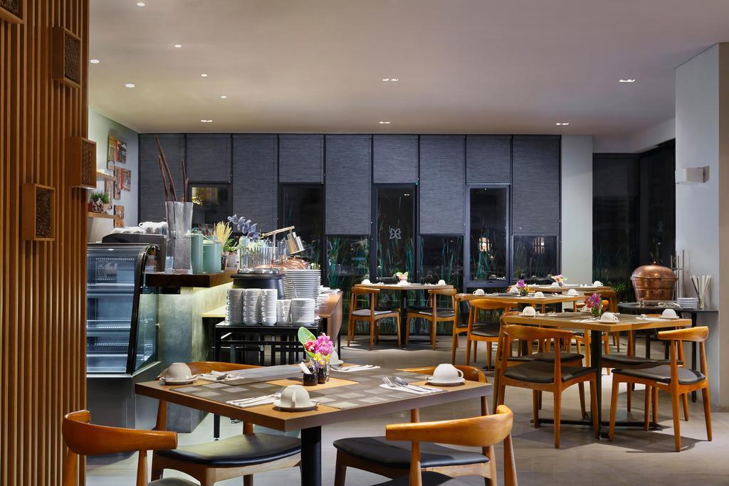 Batiqa Jababeka Hotel 3*